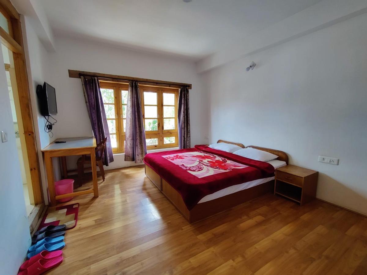 Jig Gyas Guest House Лех Екстер'єр фото